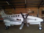 Beechcraft King Air 200 Blackhawk